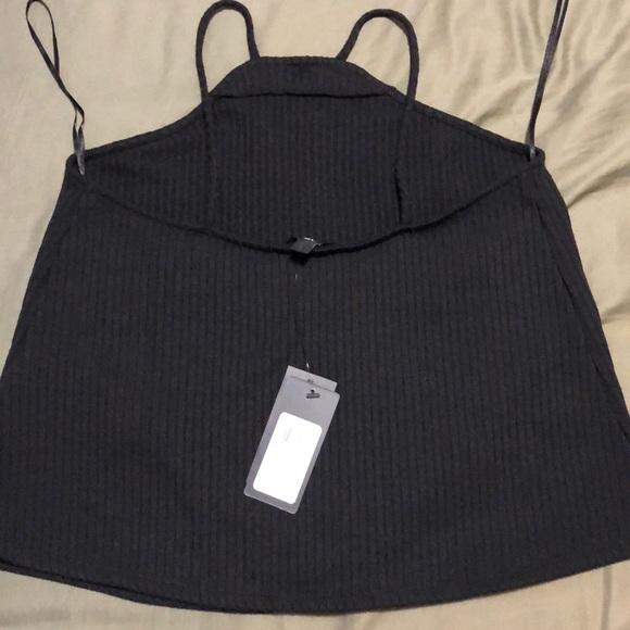 *NEW* Guess Halter Crop Top - Black - Picture 5 of 9